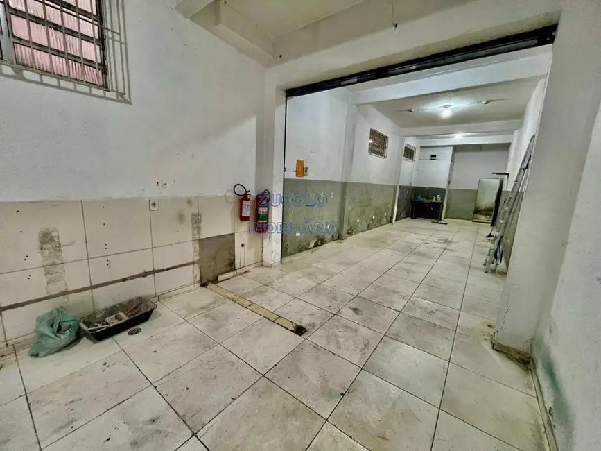Foto 1 de Loja para alugar, 65m2 em Piraporinha, Diadema - SP