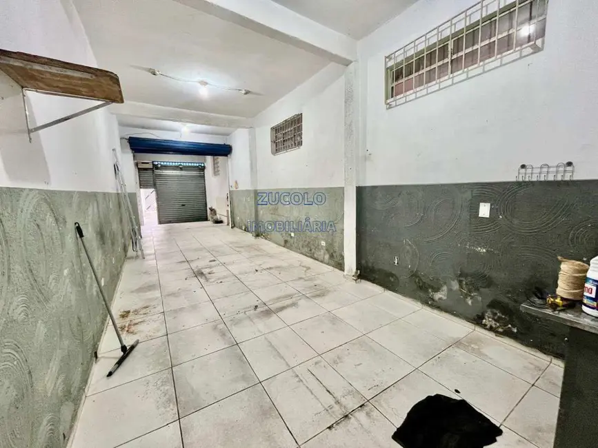 Foto 4 de Loja para alugar, 65m2 em Piraporinha, Diadema - SP