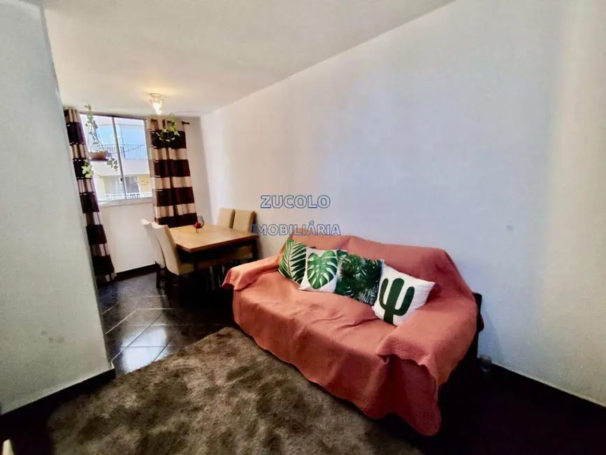 Foto 2 de Apartamento com 2 quartos à venda, 50m2 em Jardim Maria Estela, São Paulo - SP