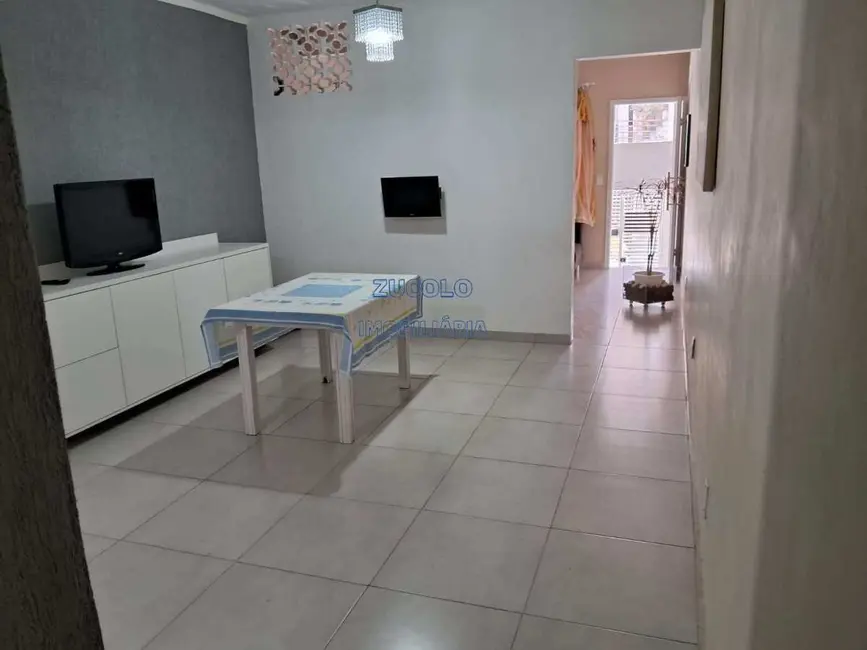 Casa com 3 quartos à venda, 200m2 em Parque Botujuru, Sao Bernardo Do Campo - SP - imagem 4 Foto 4 de Casa com 3 quartos à venda, 200m2 em Parque Botujuru, Sao Bernardo Do Campo - SP