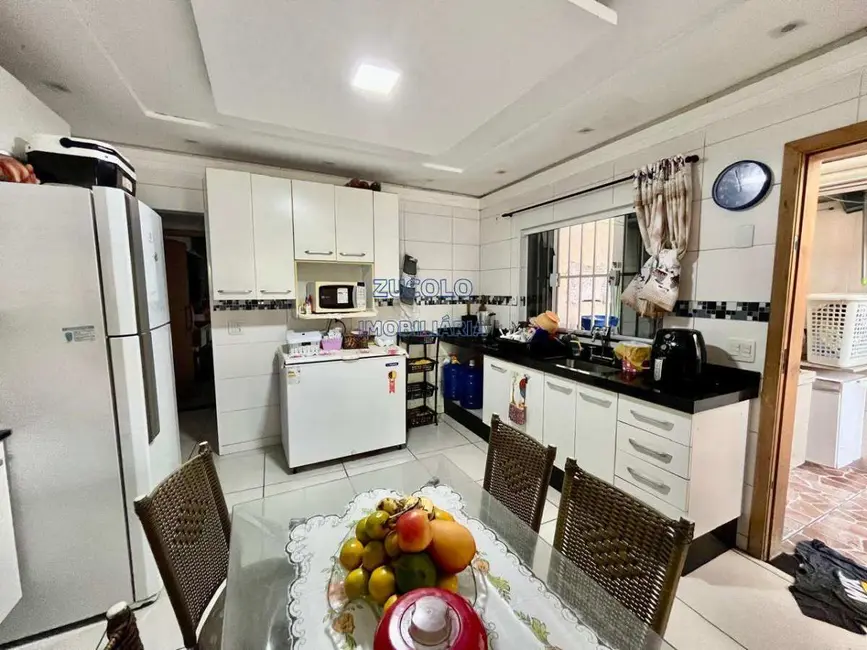 Foto 9 de Casa com 4 quartos à venda, 100m2 em Dos Casa, Sao Bernardo Do Campo - SP