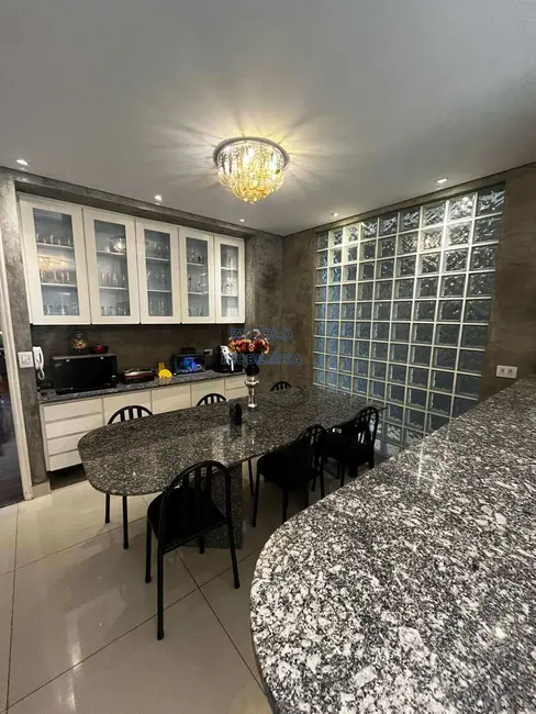 Foto 4 de Sobrado com 3 quartos à venda, 225m2 em Olímpico, Sao Caetano Do Sul - SP