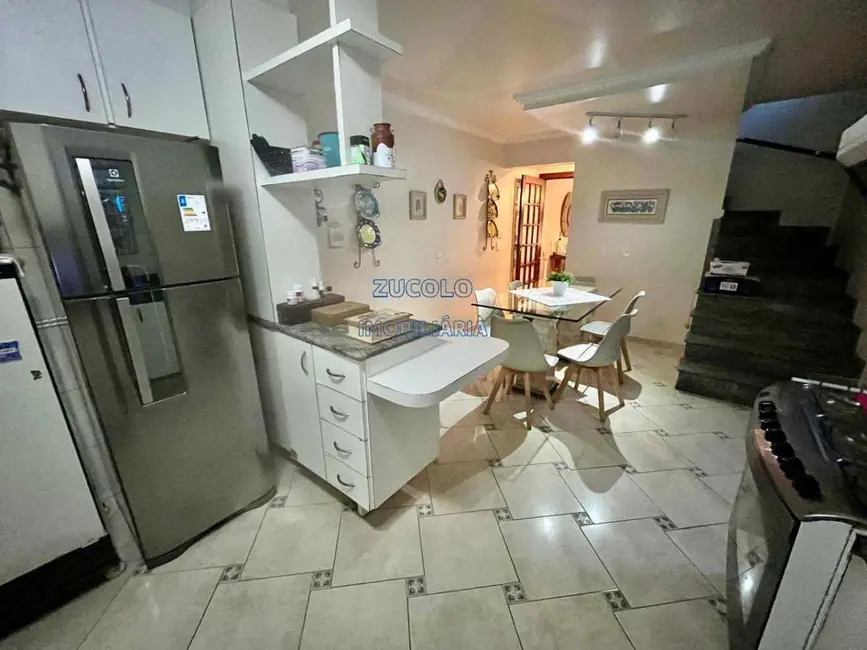 Foto 5 de Sobrado com 2 quartos à venda, 220m2 em Baeta Neves, Sao Bernardo Do Campo - SP