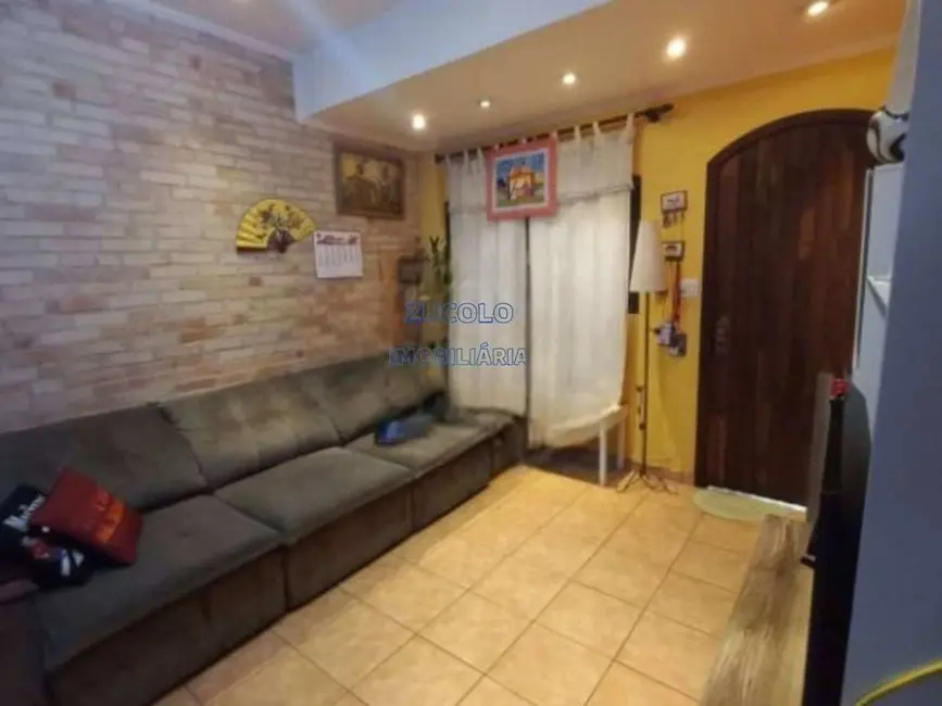 Foto 4 de Casa com 4 quartos à venda, 191m2 em Jardim Cristiane, Santo Andre - SP