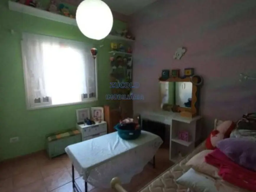 Foto 9 de Casa com 4 quartos à venda, 191m2 em Jardim Cristiane, Santo Andre - SP