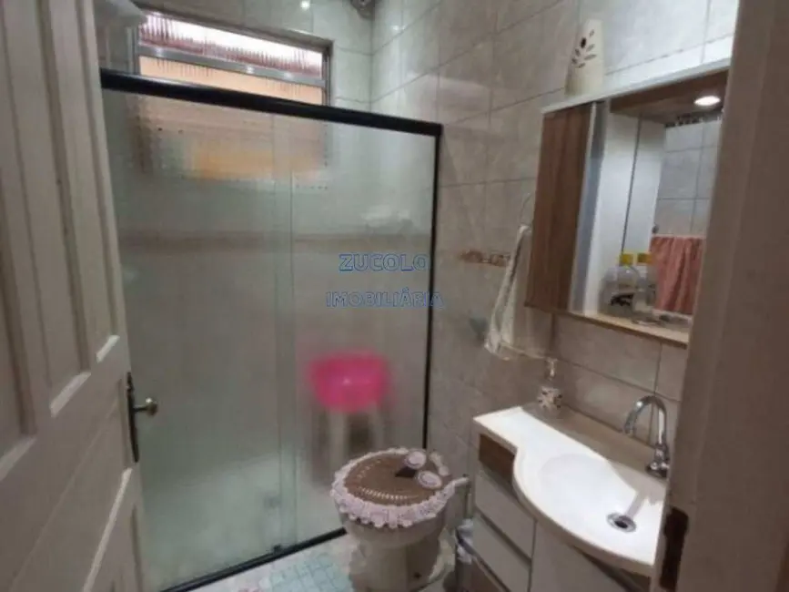 Foto 8 de Casa com 4 quartos à venda, 191m2 em Jardim Cristiane, Santo Andre - SP