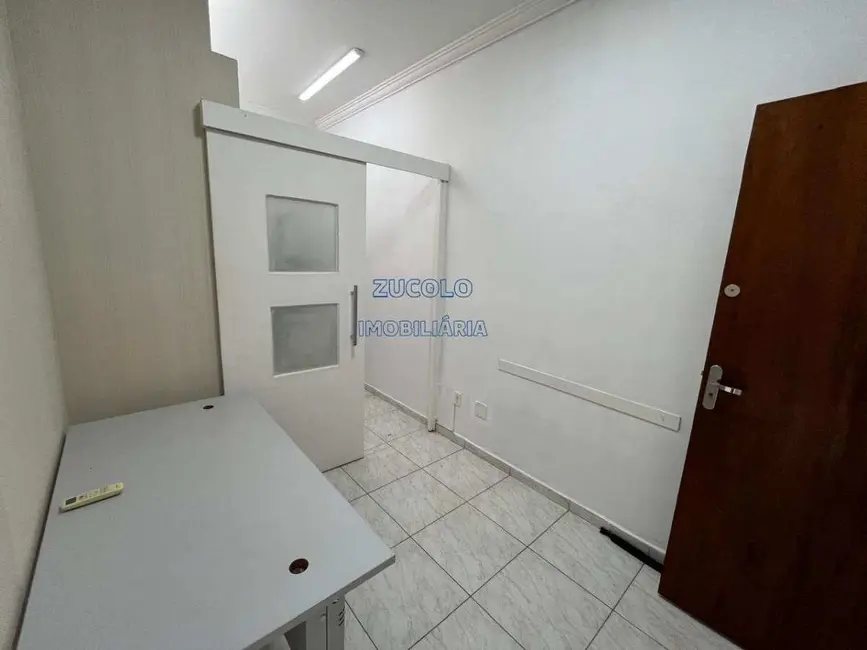 Sala Comercial para alugar, 50m2 em Baeta Neves, Sao Bernardo Do Campo - SP - imagem 8 Foto 8 de Sala Comercial para alugar, 50m2 em Baeta Neves, Sao Bernardo Do Campo - SP