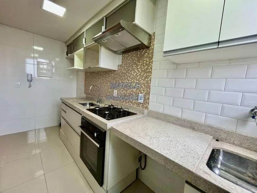 Apartamento com 2 quartos para alugar, 50m2 em Vila Metalúrgica, Santo Andre - SP - imagem 3 Foto 3 de Apartamento com 2 quartos para alugar, 50m2 em Vila Metalúrgica, Santo Andre - SP