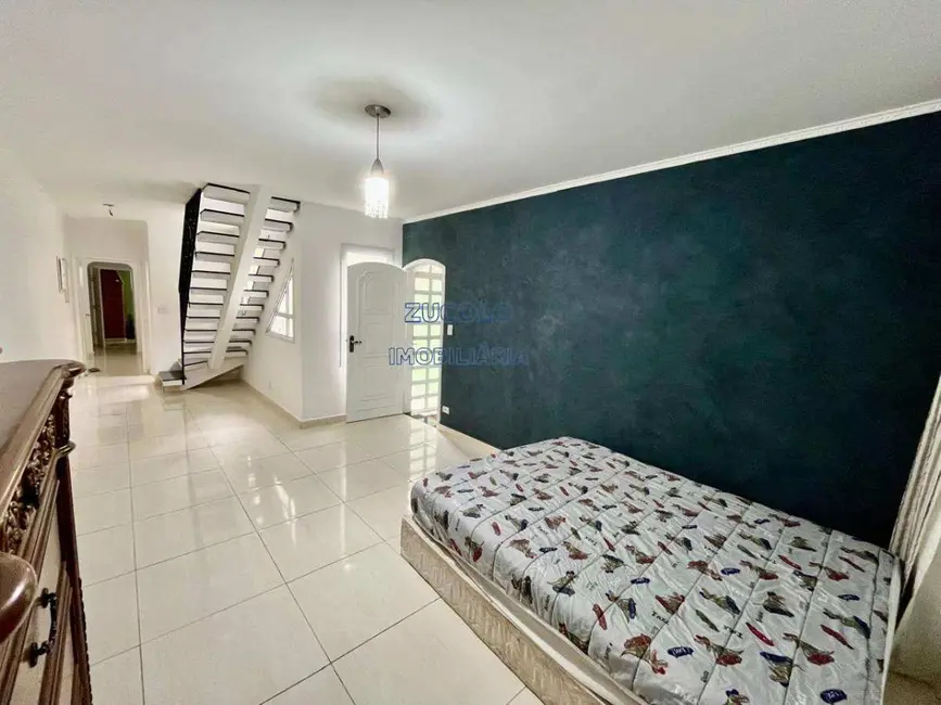 Sobrado com 3 quartos para alugar, 155m2 em Jardim Stella, Santo Andre - SP - imagem 7 Foto 7 de Sobrado com 3 quartos para alugar, 155m2 em Jardim Stella, Santo Andre - SP