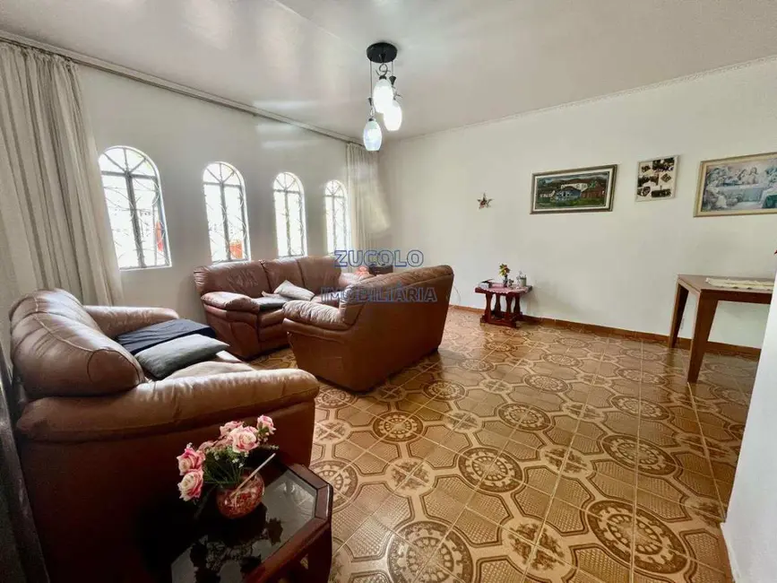 Casa com 2 quartos à venda, 240m2 em Planalto, Sao Bernardo Do Campo - SP - imagem 7 Foto 7 de Casa com 2 quartos à venda, 240m2 em Planalto, Sao Bernardo Do Campo - SP
