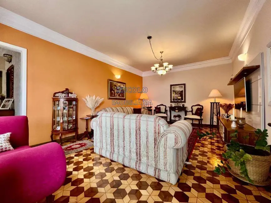 Casa com 3 quartos à venda, 220m2 em Assunção, Sao Bernardo Do Campo - SP - imagem 3 Foto 3 de Casa com 3 quartos à venda, 220m2 em Assunção, Sao Bernardo Do Campo - SP