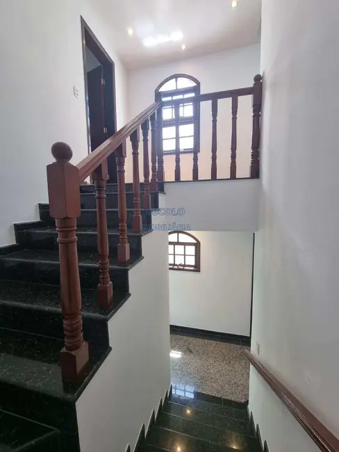 Sobrado com 3 quartos à venda, 220m2 em Jordanópolis, Sao Bernardo Do Campo - SP - imagem 9 Foto 9 de Sobrado com 3 quartos à venda, 220m2 em Jordanópolis, Sao Bernardo Do Campo - SP