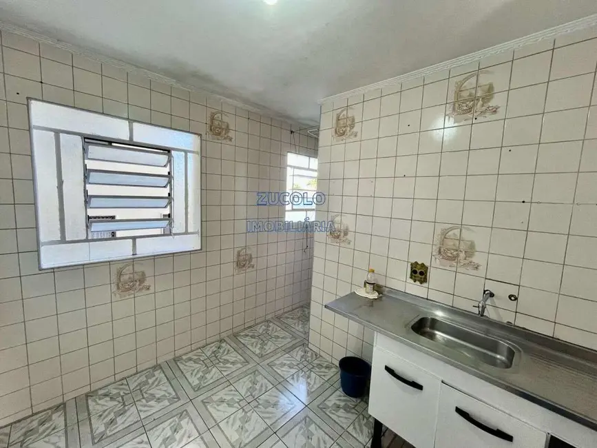 Foto 3 de Apartamento com 2 quartos para alugar, 50m2 em Vila Aquilino, Santo Andre - SP