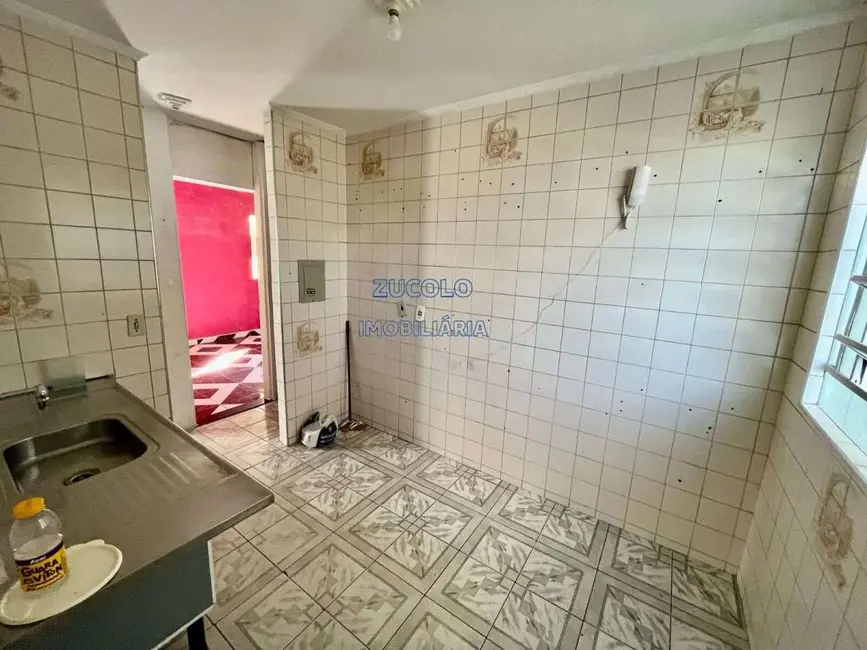 Foto 6 de Apartamento com 2 quartos para alugar, 50m2 em Vila Aquilino, Santo Andre - SP