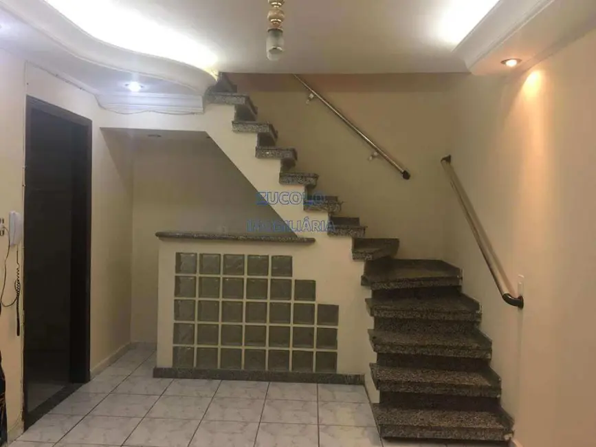 Foto 1 de Casa de Condomínio com 2 quartos para alugar, 100m2 em Vila Ivone, São Paulo - SP