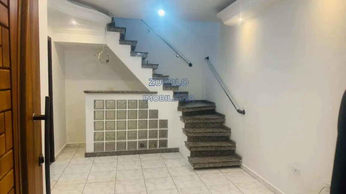 Foto 7 de Casa de Condomínio com 2 quartos para alugar, 100m2 em Vila Ivone, São Paulo - SP