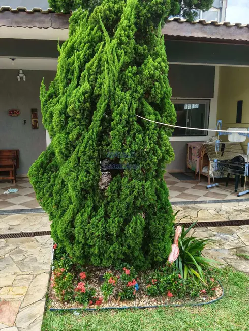 Foto 6 de Sobrado com 3 quartos à venda, 150m2 em Itanhaem - SP