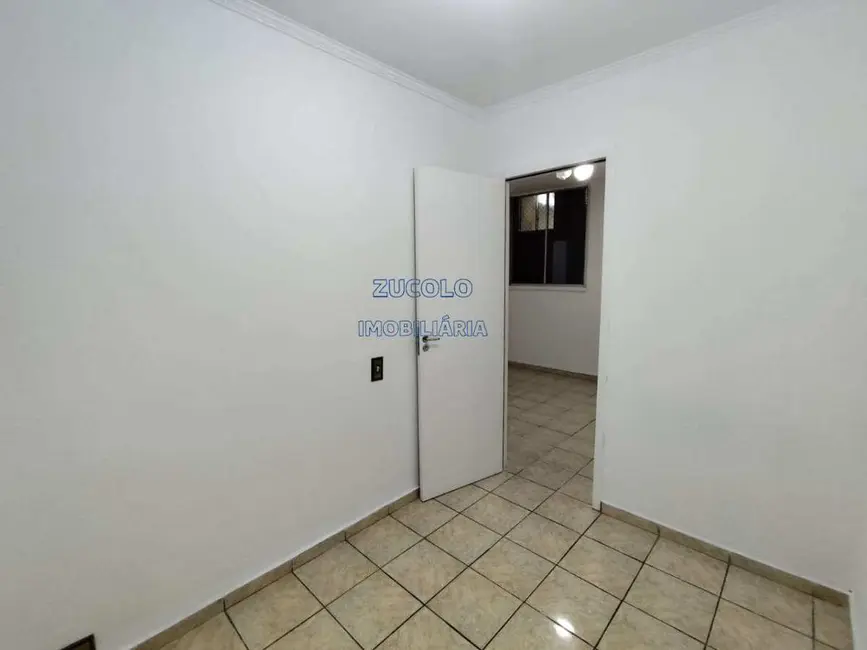 Foto 3 de Apartamento com 2 quartos para alugar, 50m2 em Jardim Maria Estela, São Paulo - SP