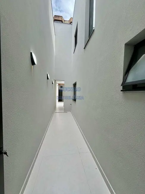 Sobrado com 3 quartos à venda, 223m2 em Assunção, Sao Bernardo Do Campo - SP - imagem 8 Foto 8 de Sobrado com 3 quartos à venda, 223m2 em Assunção, Sao Bernardo Do Campo - SP