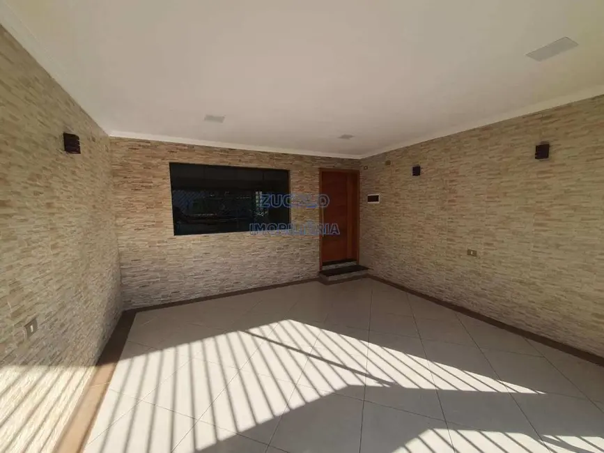 Casa com 3 quartos à venda, 202m2 em Rudge Ramos, Sao Bernardo Do Campo - SP - imagem 1 Foto 1 de Casa com 3 quartos à venda, 202m2 em Rudge Ramos, Sao Bernardo Do Campo - SP