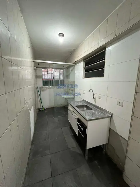 Casa com 1 quarto para alugar, 50m2 em Vila Nogueira, Diadema - SP - imagem 5 Foto 5 de Casa com 1 quarto para alugar, 50m2 em Vila Nogueira, Diadema - SP