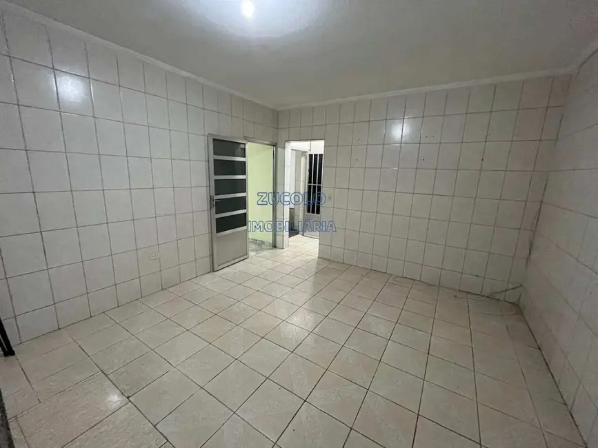 Casa com 1 quarto para alugar, 50m2 em Vila Nogueira, Diadema - SP - imagem 4 Foto 4 de Casa com 1 quarto para alugar, 50m2 em Vila Nogueira, Diadema - SP
