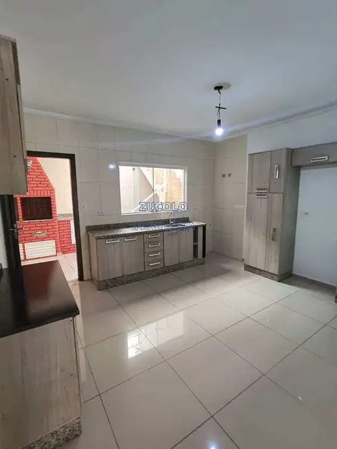 Sobrado com 3 quartos à venda, 230m2 em Campestre, Santo Andre - SP - imagem 7 Foto 7 de Sobrado com 3 quartos à venda, 230m2 em Campestre, Santo Andre - SP