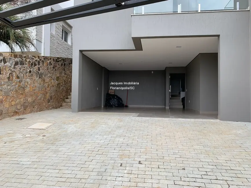 Foto 3 de Casa com 3 quartos à venda, 270m2 em Itacorubi, Florianopolis - SC