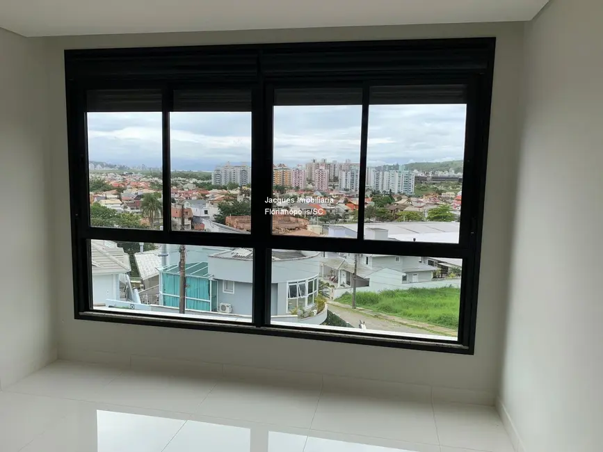 Foto 9 de Casa com 3 quartos à venda, 270m2 em Itacorubi, Florianopolis - SC