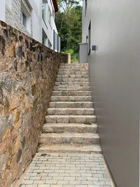 Foto 4 de Casa com 3 quartos à venda, 270m2 em Itacorubi, Florianopolis - SC