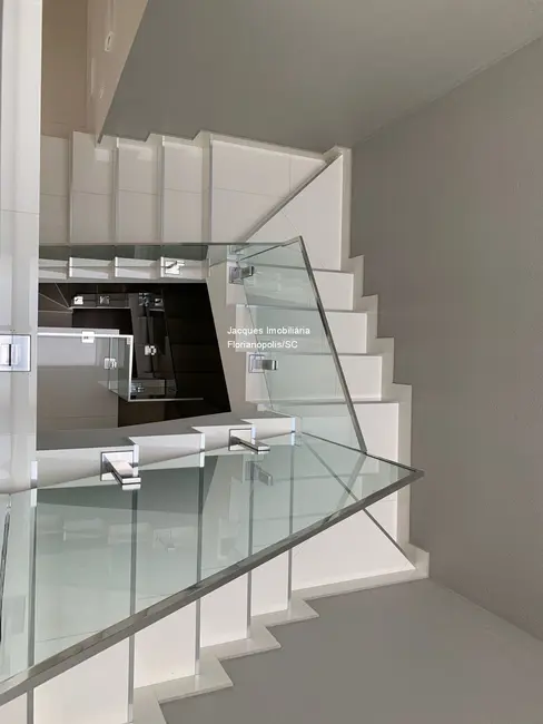 Foto 8 de Casa com 3 quartos à venda, 270m2 em Itacorubi, Florianopolis - SC