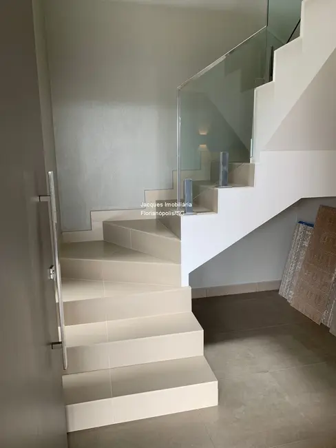 Foto 5 de Casa com 3 quartos à venda, 270m2 em Itacorubi, Florianopolis - SC