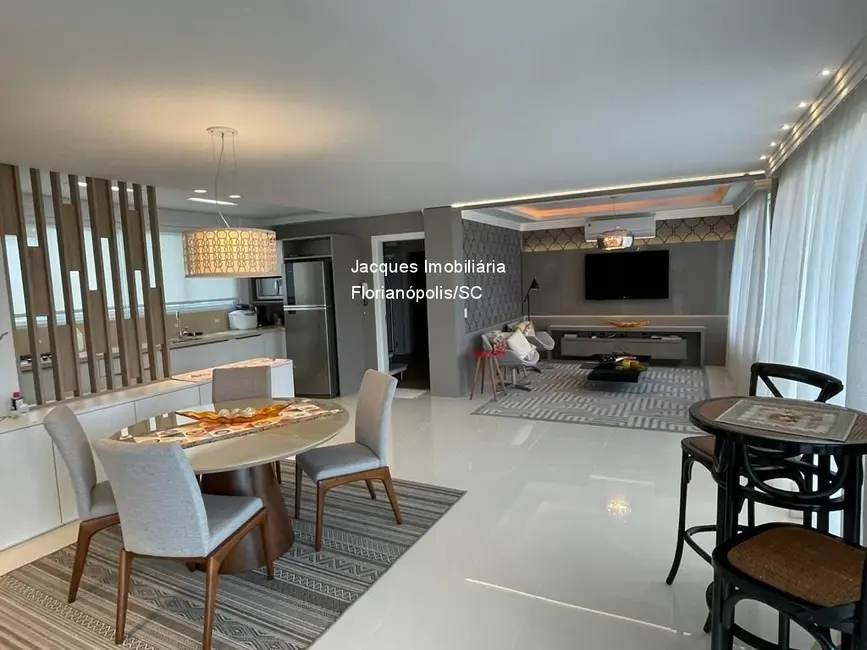 Foto 2 de Apartamento com 6 quartos à venda, 450m2 em Cachoeira do Bom Jesus, Florianopolis - SC