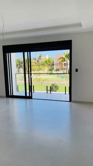 Foto 8 de Casa com 3 quartos à venda, 203m2 em Ingleses do Rio Vermelho, Florianopolis - SC