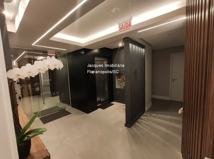 Foto 4 de Apartamento com 2 quartos à venda, 87m2 em Trindade, Florianopolis - SC