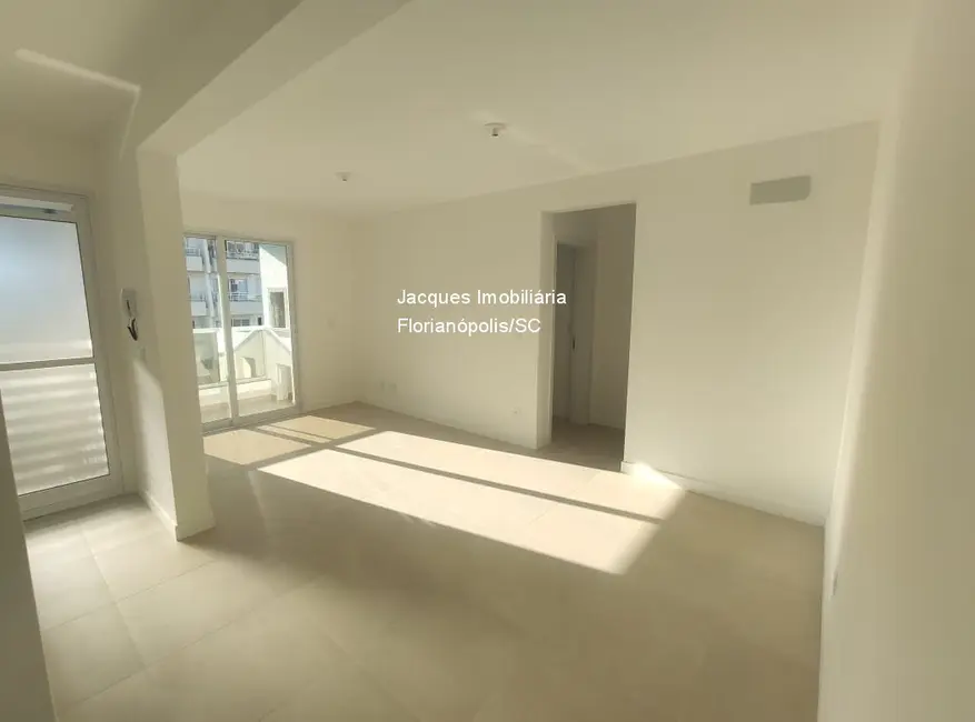 Foto 6 de Apartamento com 2 quartos à venda, 87m2 em Trindade, Florianopolis - SC