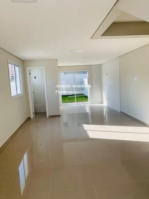 Foto 4 de Casa com 3 quartos à venda, 122m2 em Ingleses do Rio Vermelho, Florianopolis - SC