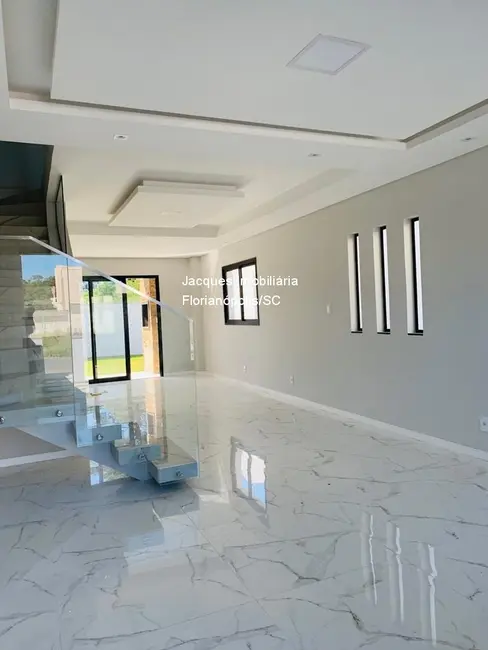 Foto 8 de Casa com 2 quartos à venda, 120m2 em São João do Rio Vermelho, Florianopolis - SC