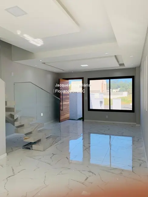 Foto 9 de Casa com 2 quartos à venda, 120m2 em São João do Rio Vermelho, Florianopolis - SC