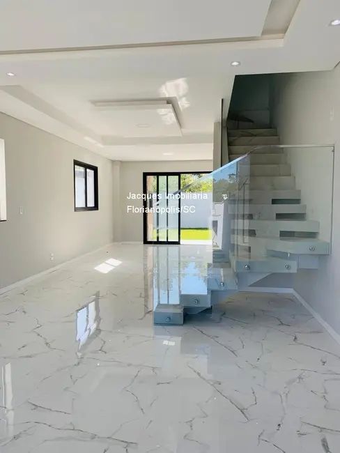 Foto 6 de Casa com 2 quartos à venda, 120m2 em São João do Rio Vermelho, Florianopolis - SC