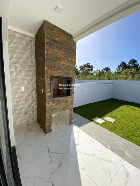 Casa com 2 quartos à venda, 120m2 em São João do Rio Vermelho, Florianopolis - SC - imagem 6 Foto 6 de Casa com 2 quartos à venda, 120m2 em São João do Rio Vermelho, Florianopolis - SC