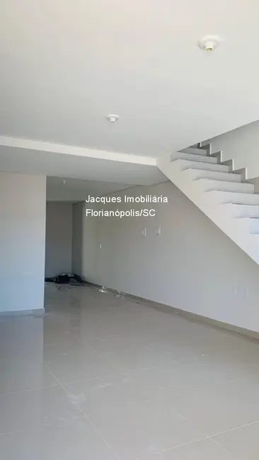 Casa com 3 quartos à venda, 125m2 em Ingleses do Rio Vermelho, Florianopolis - SC - imagem 7 Foto 7 de Casa com 3 quartos à venda, 125m2 em Ingleses do Rio Vermelho, Florianopolis - SC