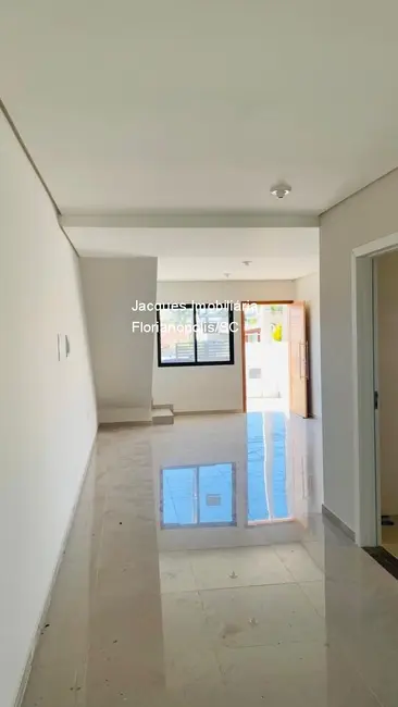 Casa com 3 quartos à venda, 125m2 em Ingleses do Rio Vermelho, Florianopolis - SC - imagem 8 Foto 8 de Casa com 3 quartos à venda, 125m2 em Ingleses do Rio Vermelho, Florianopolis - SC