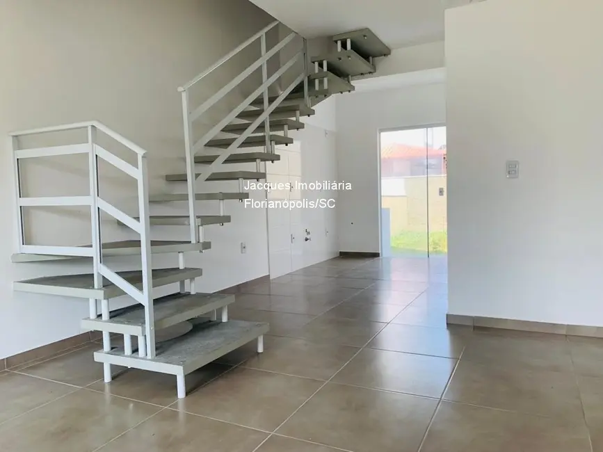 Foto 5 de Casa de Condomínio com 2 quartos à venda, 170m2 em São João do Rio Vermelho, Florianopolis - SC