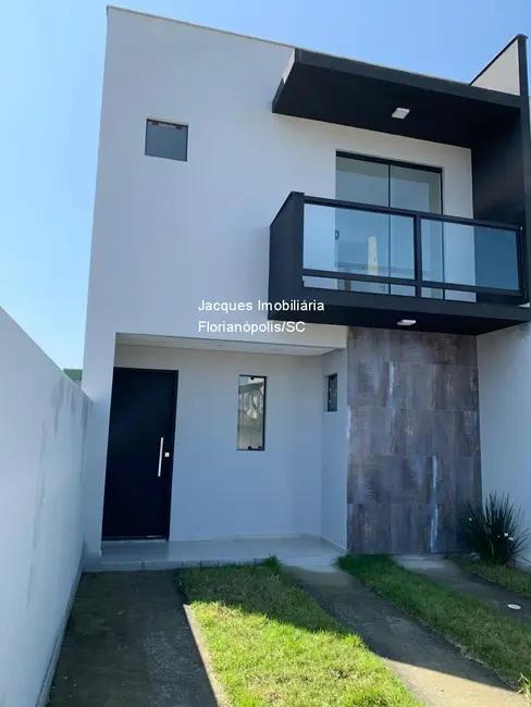 Foto 2 de Casa com 2 quartos à venda, 80m2 em São João do Rio Vermelho, Florianopolis - SC