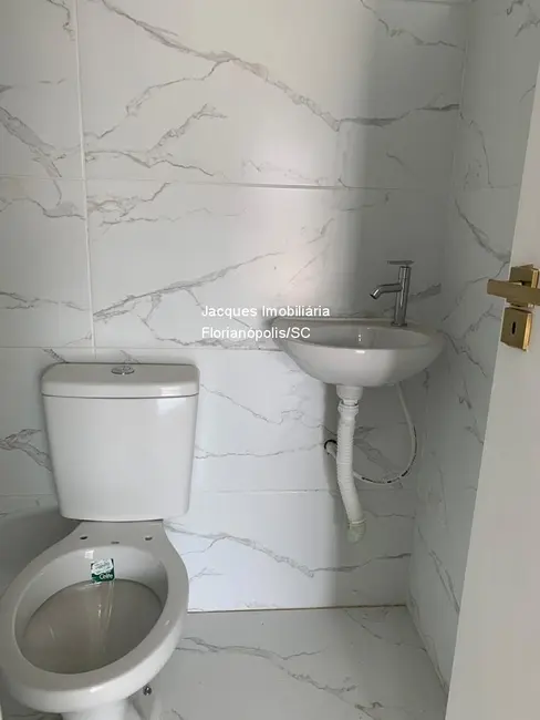 Foto 5 de Casa com 2 quartos à venda, 80m2 em São João do Rio Vermelho, Florianopolis - SC
