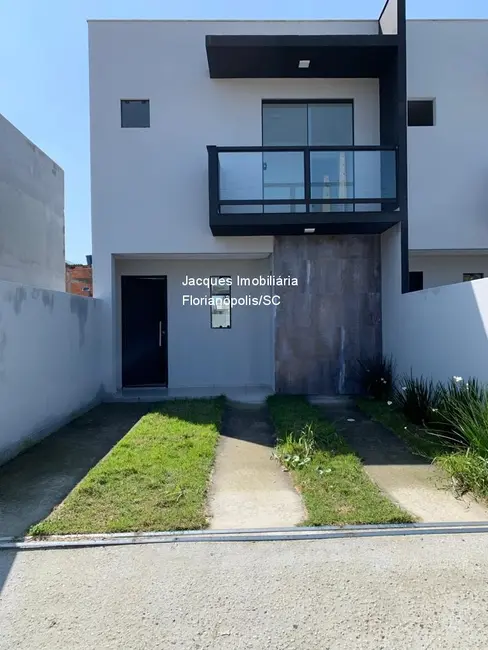 Foto 1 de Casa com 2 quartos à venda, 80m2 em São João do Rio Vermelho, Florianopolis - SC