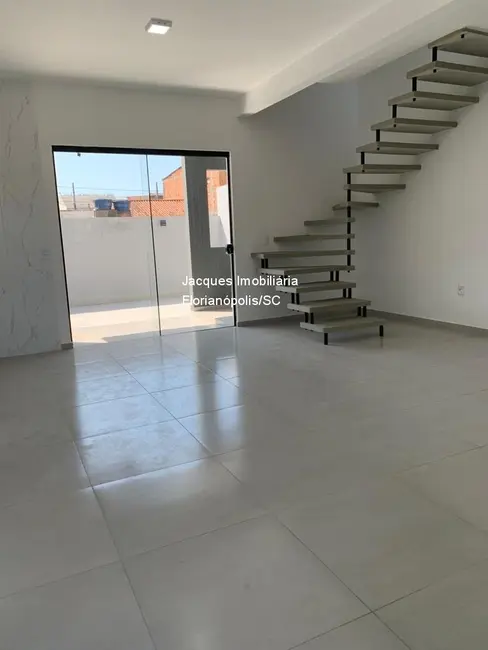 Foto 3 de Casa com 2 quartos à venda, 80m2 em São João do Rio Vermelho, Florianopolis - SC