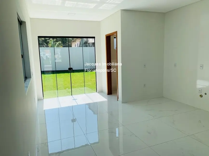 Foto 8 de Casa com 2 quartos à venda, 98m2 em São João do Rio Vermelho, Florianopolis - SC