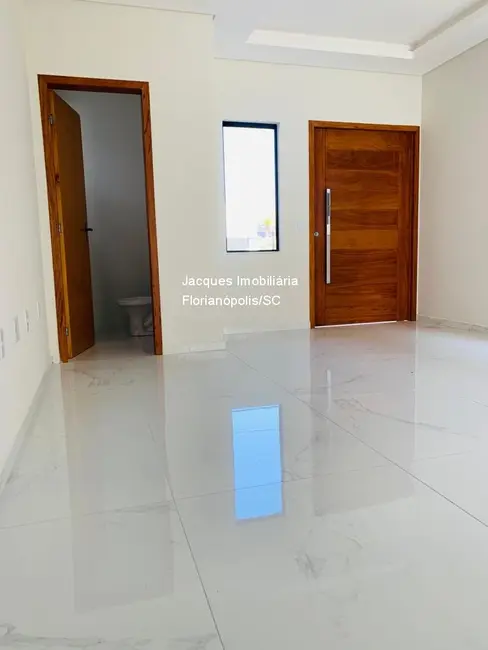 Foto 9 de Casa com 2 quartos à venda, 98m2 em São João do Rio Vermelho, Florianopolis - SC